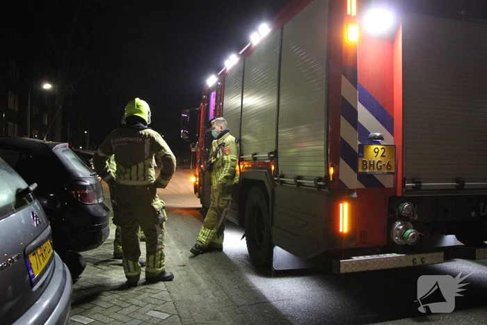 Zoekactie na brandlucht in wijk