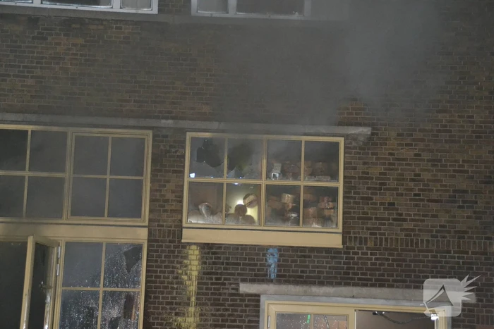 Felle brand in oud pand