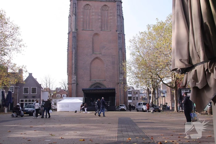 Demonstratie voor de vrijheid bij Onze Lieve Vrouwetoren