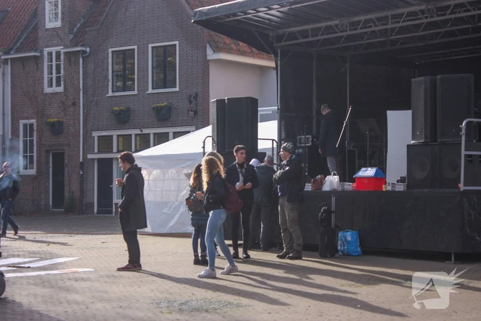 Demonstratie voor de vrijheid bij Onze Lieve Vrouwetoren