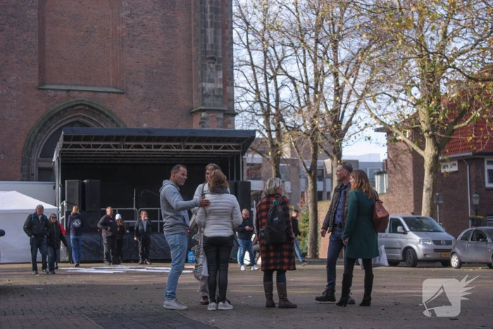 Demonstratie voor de vrijheid bij Onze Lieve Vrouwetoren
