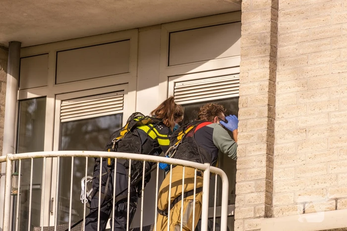 Arrestatieteam valt binnen bij persoon met verward gedrag