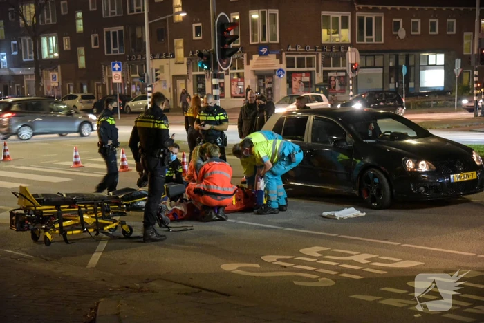 Voetganger ernstig gewond bij aanrijding met auto