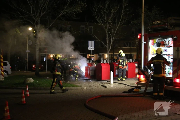 Ondergrondse container in brand