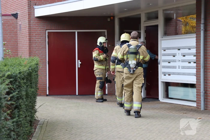 Rookontwikkeling na verbrande worstenbroodje