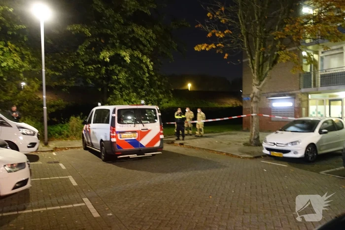 Vuurwerk afgestoken in trappenhuis portiekflat