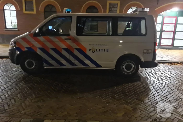 Politie doet onderzoek naar melding van steekpartij
