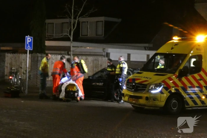 Man bewusteloos in auto aangetroffen