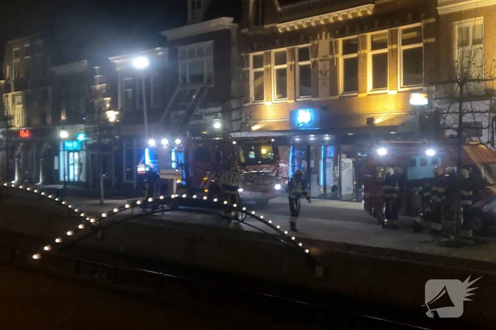 Zoekactie naar mogelijk persoon te water