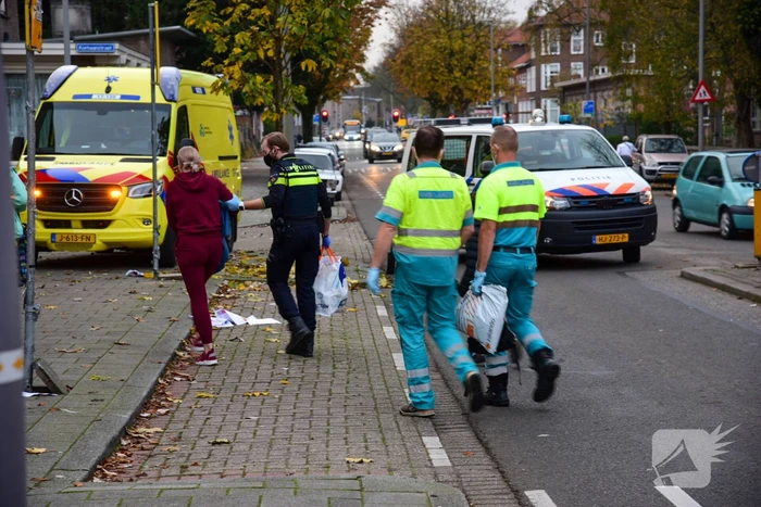 Vrouw en kinderen gewond bij verkeersongeval