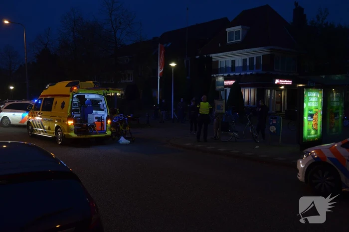 Automobilist rijdt door na aanrijding met fietser
