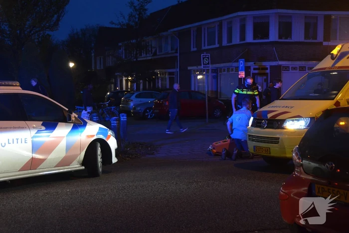 Automobilist rijdt door na aanrijding met fietser