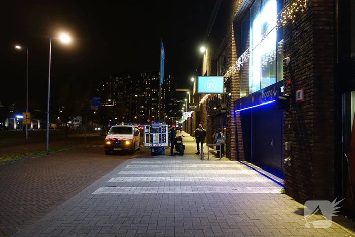 Overval op supermarkt Albert Heijn, daders gevlucht
