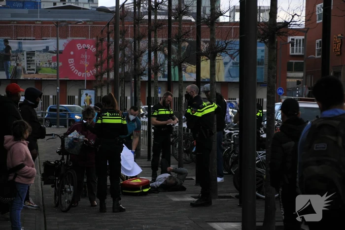 Scooter botst op canta, een gewonde