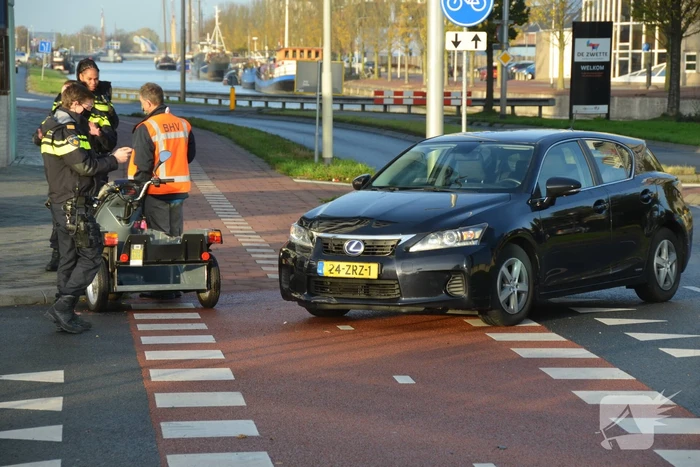 Automobilist ziet overstekende rolstoel pendel over het hoofd