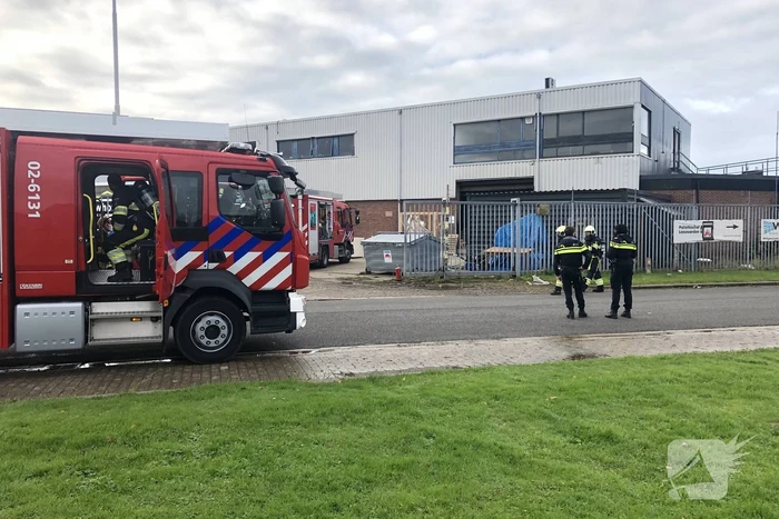 Brand in loods van Meubelhal