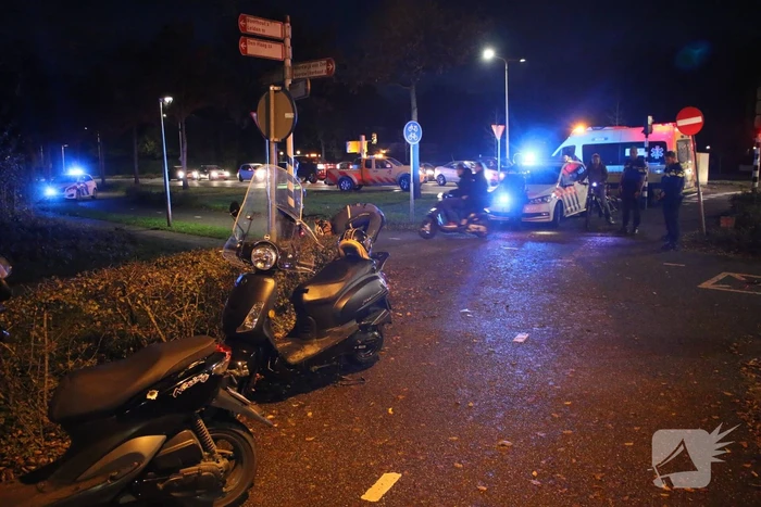 Gewonde bij aanrijding tussen wielrenner en scooter