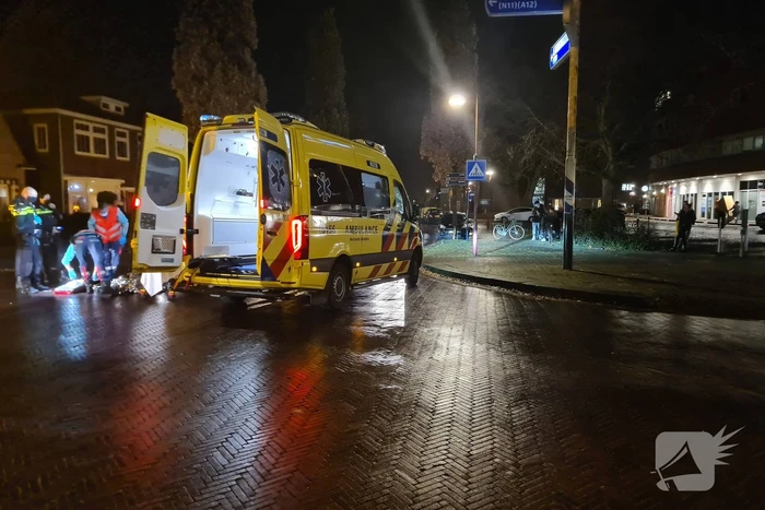 Persoon vlucht na aanrijding met scooter