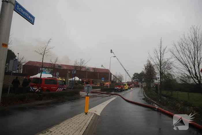 Sporthal Optisport De Schelft verwoest door brand