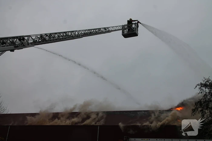 Sporthal Optisport De Schelft verwoest door brand