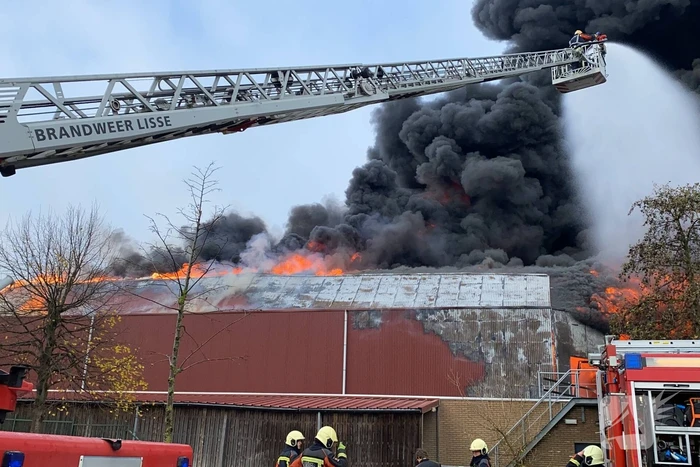 Sporthal Optisport De Schelft verwoest door brand