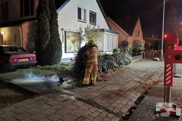 Brand in schoorsteen van woning