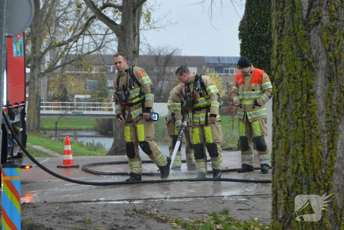 Brand op boot snel onder controle