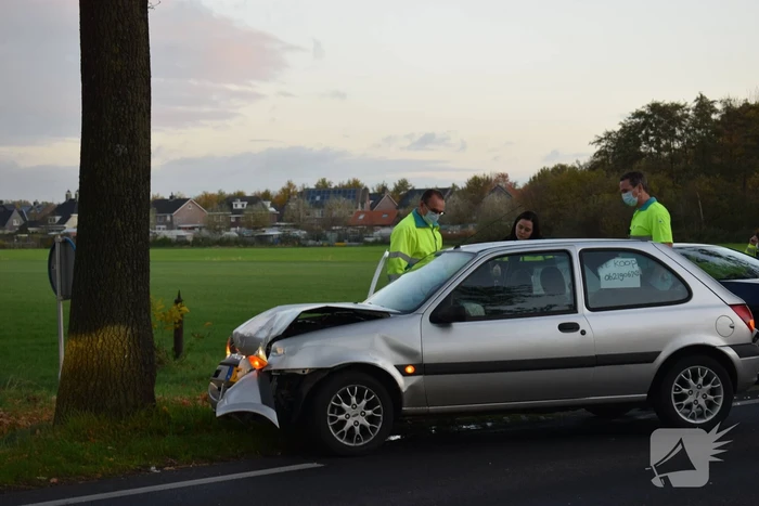 Veel schade bij kop-staart verkeersongeval