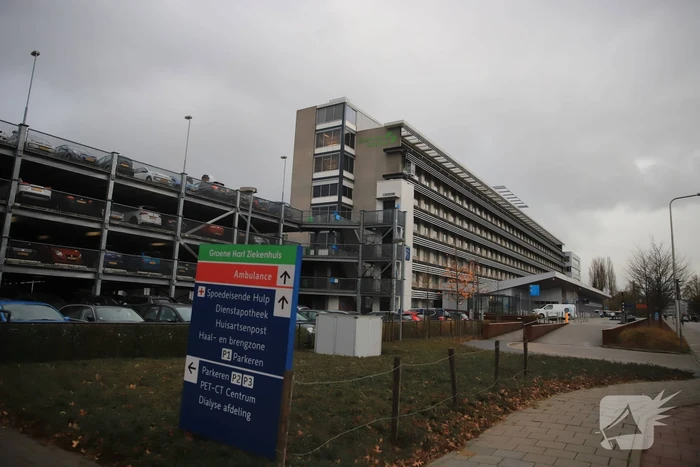 Covid-helikopter landt bij Groene Hart Ziekenhuis