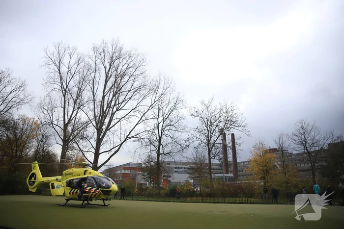 Covid-helikopter landt bij Groene Hart Ziekenhuis