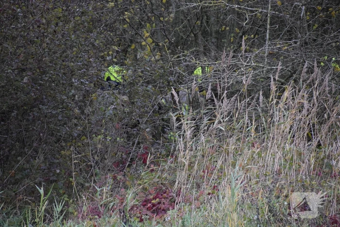 Vermoedelijk afval wietteelt gevonden in natuurgebied