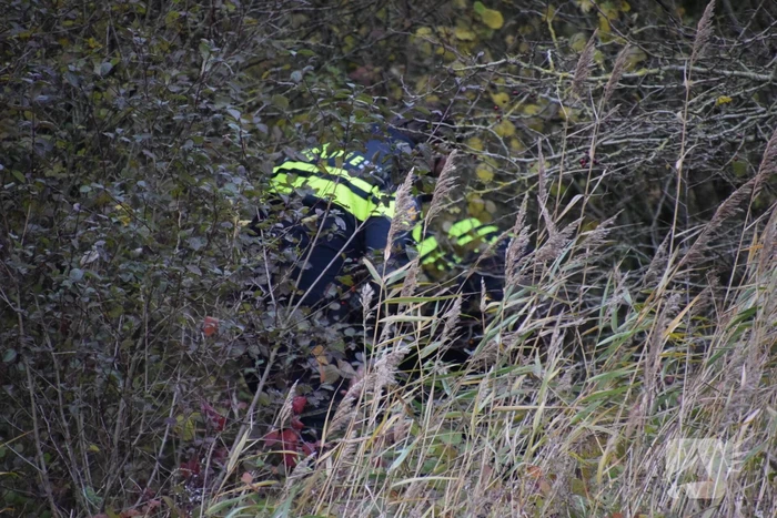 Vermoedelijk afval wietteelt gevonden in natuurgebied
