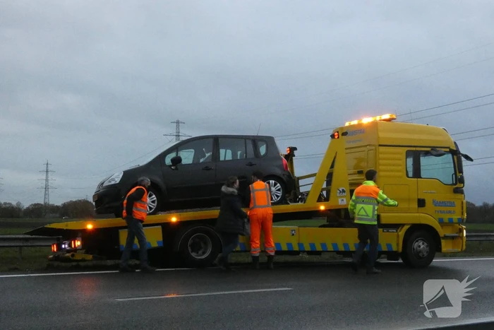Rijstrook A28 afgesloten door ongeval