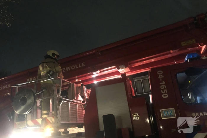 Brand in schoorsteen van woning