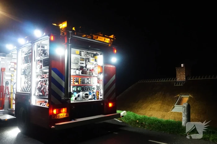 Brand in schoorsteen van woning