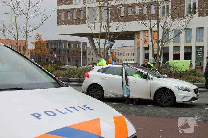 Lesauto in botsing met personenauto