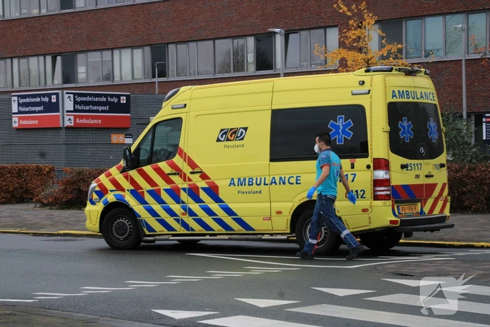 Scooterrijder aangereden bij oversteken