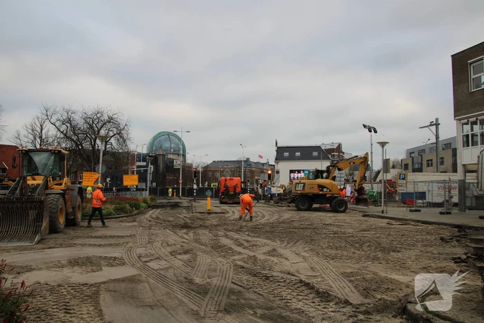 Werkzaamheden verlenging perron voor project Extra Sneltrein