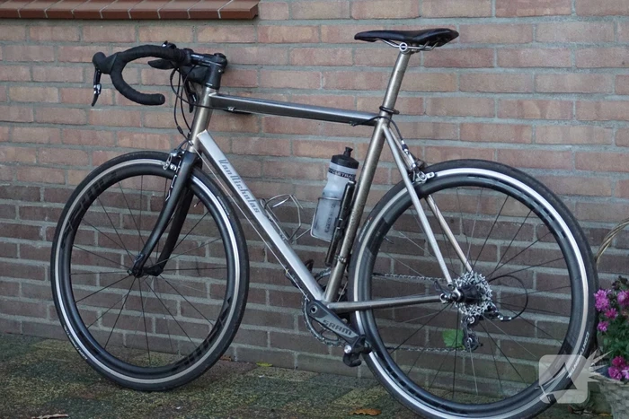 Fietser gewond bij aanrijding tussen fietsers