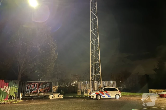 Mogelijk brand bij jeugdhonk