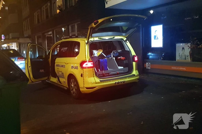 Gewonde bij botsing tussen fiets en scooter