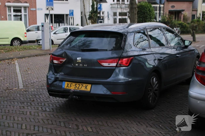 Schade bij aanrijding bij parkeerplaats
