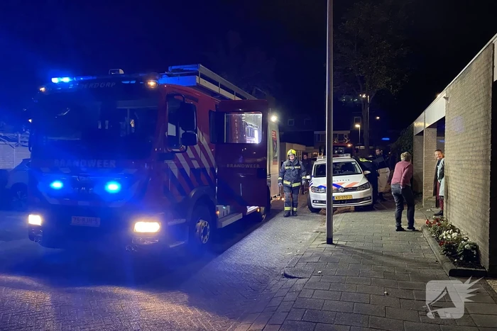 Brand in schoorsteen van woning