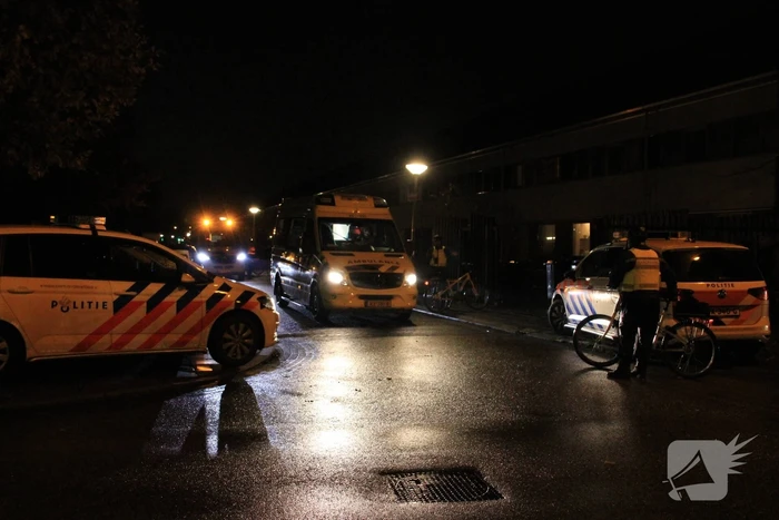 Persoon zwaargewond door incident in woning