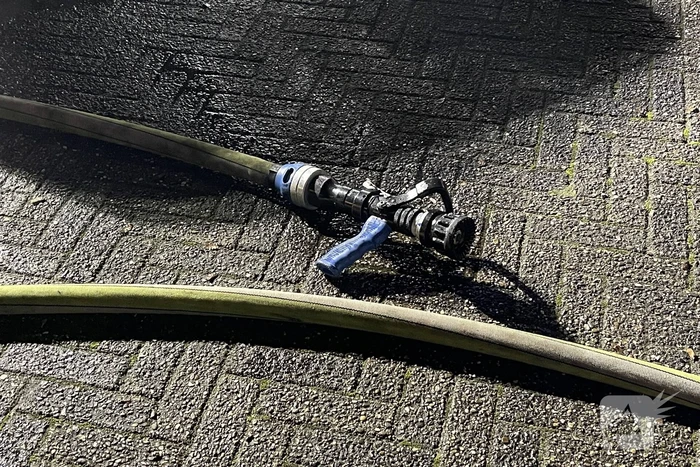 Auto volledig verwoest door brand