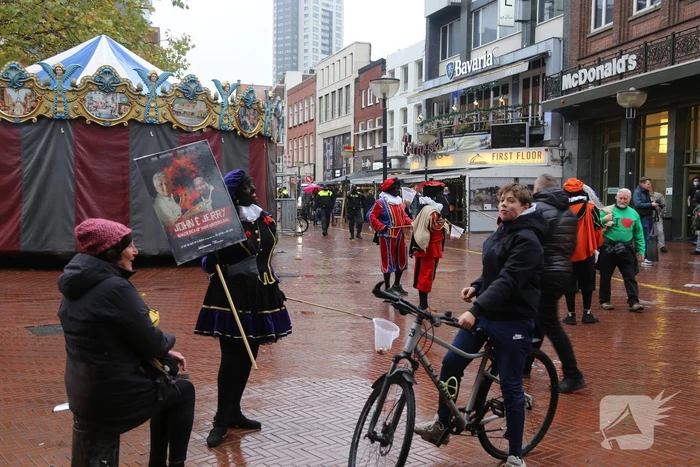 Veel politie door demonstratie voor Zwarte Piet
