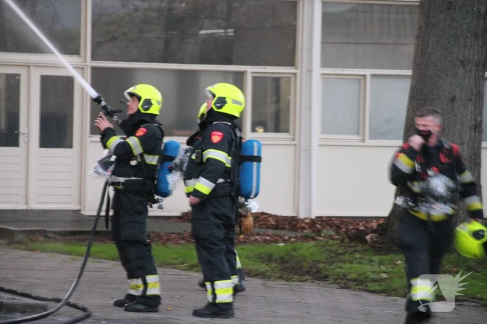 Gewonde bij uitslaande brand in flat