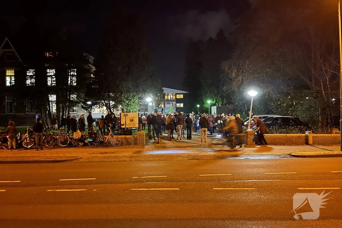 Protest tegen overplaatsing Irakees gezin uit azc