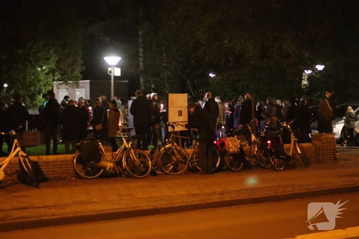 Protest tegen overplaatsing Irakees gezin uit azc