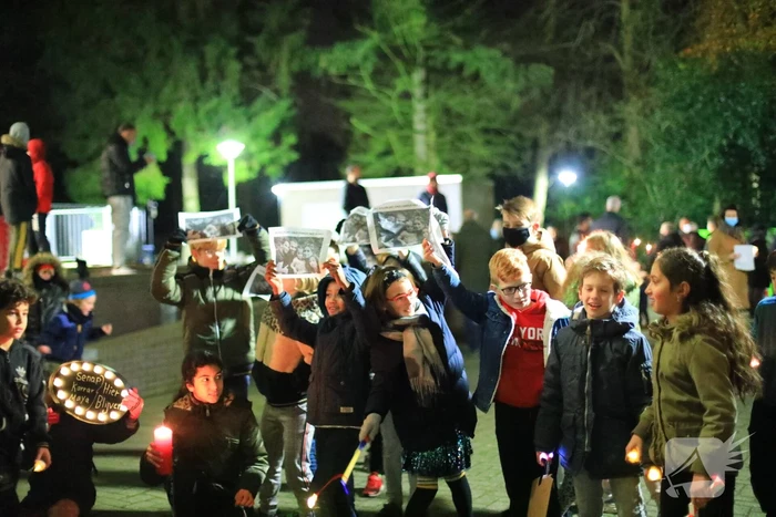 Protest tegen overplaatsing Irakees gezin uit azc